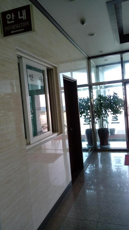 Jeju Sea-Port Pension מראה חיצוני תמונה